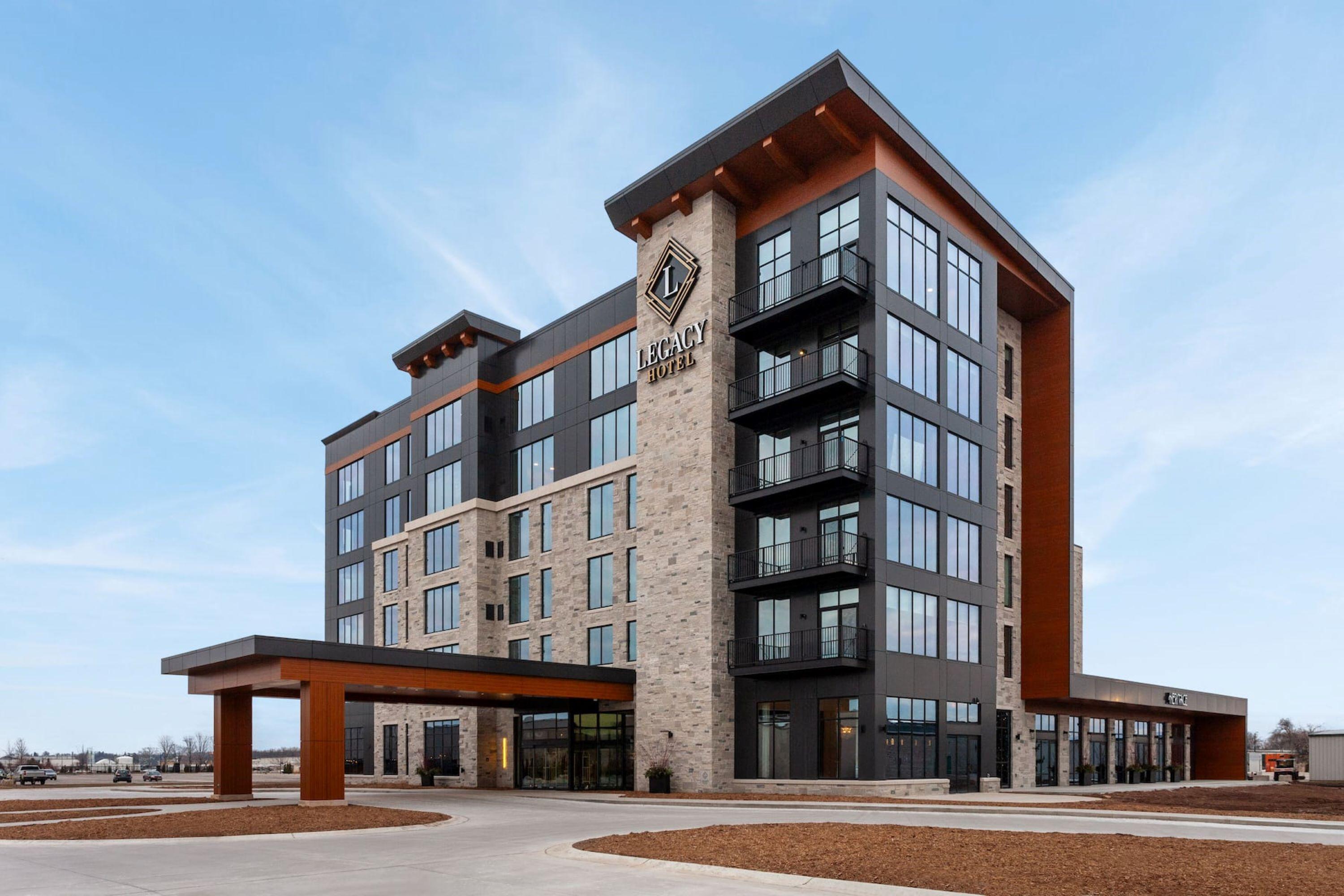 Legacy Hotel, Trademark Collection By Wyndham Green Bay Exterior photo
